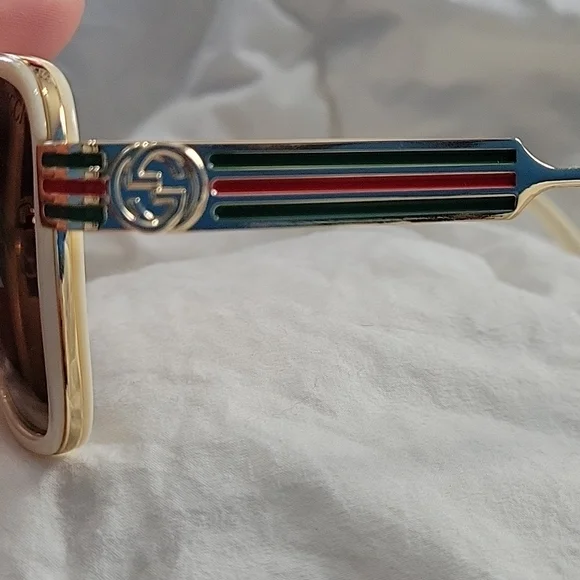 Sunglasses - Picture 3 of 6